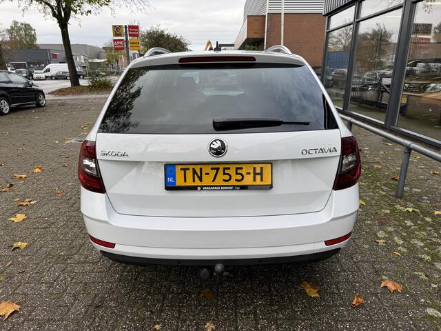 Skoda OCTAVIA Combi 1.0 TSI Greentech Style Business AUTOMAAT-TREKHAAK-STOELVER