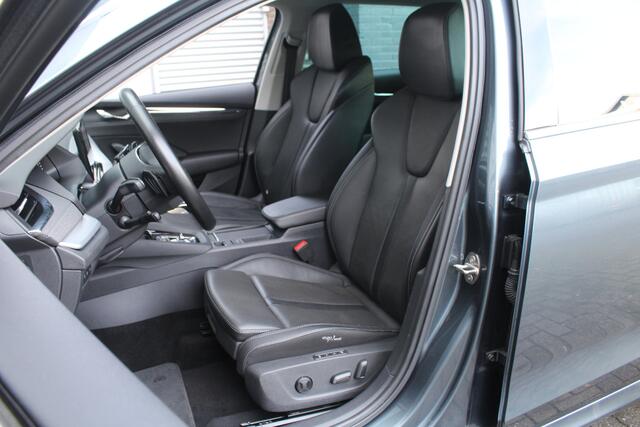 Skoda OCTAVIA Combi 1.4 TSI 204pk iV PHEV Business Edition Plus Clima Cruise Navi Camera HUD 19"LMV El. Klep