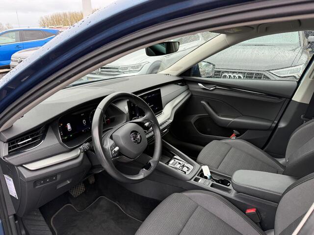 Skoda OCTAVIA Combi 1.4 TSi iV 204 Pk Automaat PHEV Business Edition | Camera | CarPlay | 18 Inch | Adaptive Cruise | Climate | 94.152 Km!!