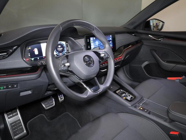 Skoda OCTAVIA Combi 1.4 TSI iV PHEV Sportline Business 204 pk Automaat (DSG) | Verlengde garantie | Navigatie | Parkeersensoren | Adaptieve cruise control | Stoelverwarming |