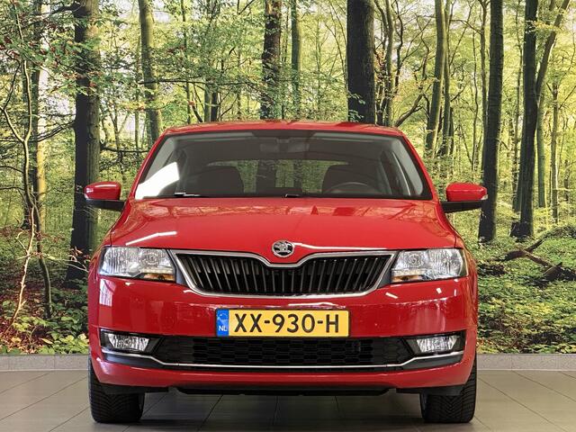 Skoda RAPID Spaceback 1.0 TSI Greentech Clever | Trekhaak | Cruise Control | Parkeersensoren Achter | Stoelverwarming | Bluetooth | Airconditioning | Navigatie | DAB |