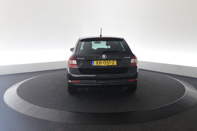 Skoda RAPID Spaceback 1.0 TSI Greentech Clever