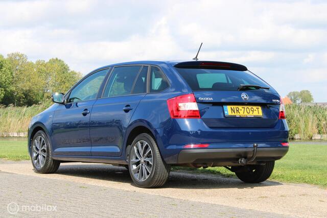 Skoda RAPID Spaceback 1.2 TSI 16" STOELVERWARMING TREKHAAK