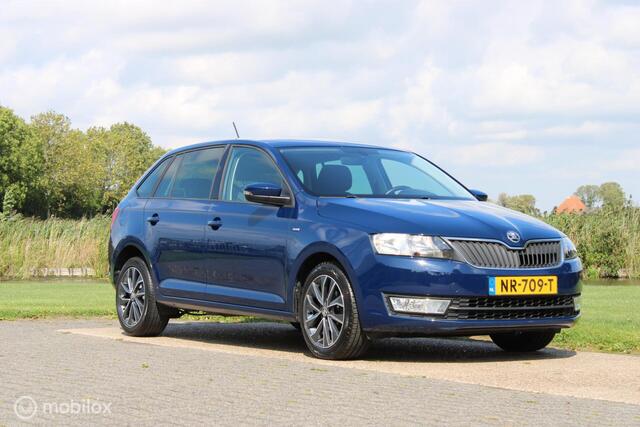Skoda RAPID Spaceback 1.2 TSI 16" STOELVERWARMING TREKHAAK