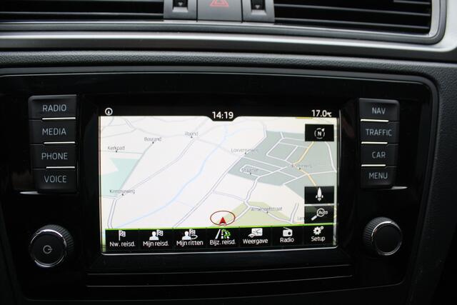 Skoda RAPID Spaceback 1.2 TSI Greentech JOY - AUTOMAAT - NAVIGATIE - TREKHAAK