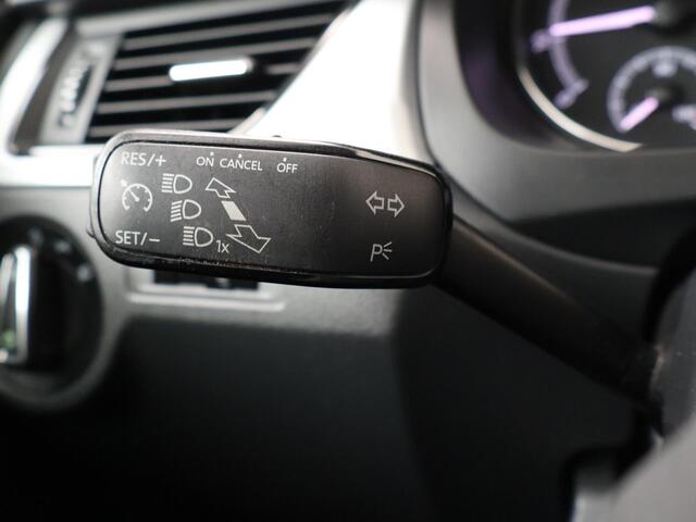 Skoda RAPID Spaceback 1.0 TSI Greentech Drive | 95 PK | Automaat | Multifunctioneel stuurwiel | Cruisecontrol | Stoelverwarming |