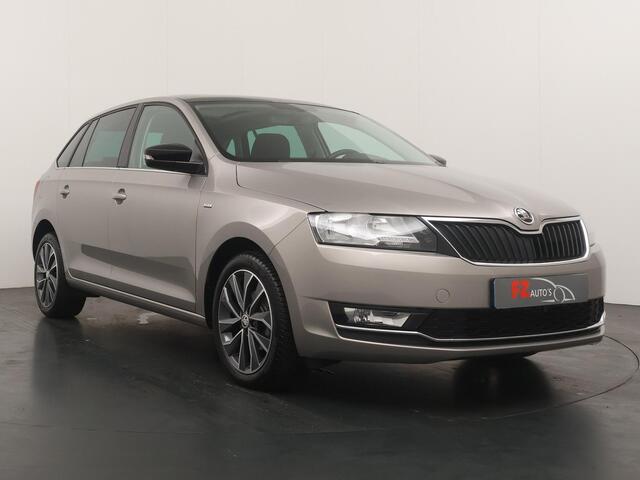 Skoda RAPID Spaceback 1.0 TSI Greentech Drive Automaat - Navigatie - Panoramadak - Stoelverwarming - Trekhaak