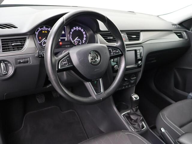 Skoda RAPID Spaceback 1.0 TSI Greentech Clever | 95 PK | Navigatiesysteem | Airco | Cruise control |