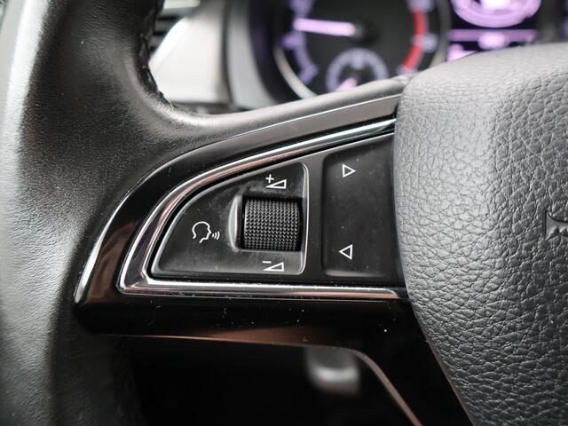 Skoda RAPID Spaceback 1.0 TSI Greentech Clever | 95 PK | Navigatiesysteem | Airco | Cruise control |