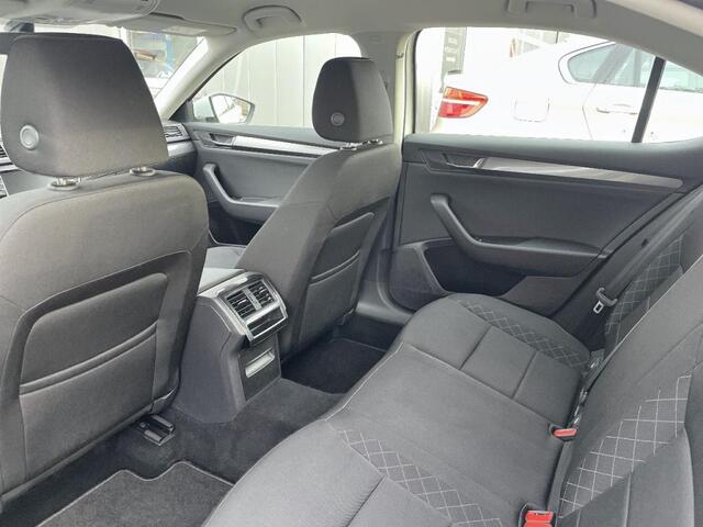 Skoda SUPERB 1.4 TSI ECC LM VELGEN NAVIGATIE CRUISE