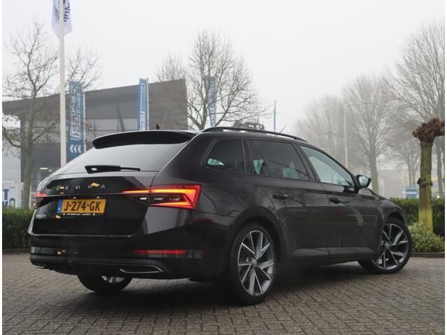 Skoda SUPERB Combi 1.5 TSI ACT Sportline / Panoramadak