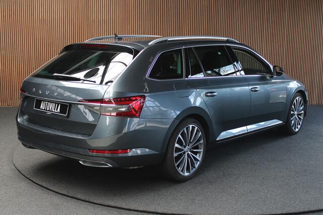 Skoda SUPERB Combi 1.4 TSI iV Laurin & Klement Navi Leer ACC Elektr. achterklep Stoelen elektr. met memory PDC 19" LM velgen BTW auto