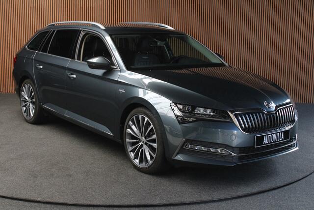 Skoda SUPERB Combi 1.4 TSI iV Laurin & Klement Navi Leer ACC Elektr. achterklep Stoelen elektr. met memory PDC 19" LM velgen BTW auto
