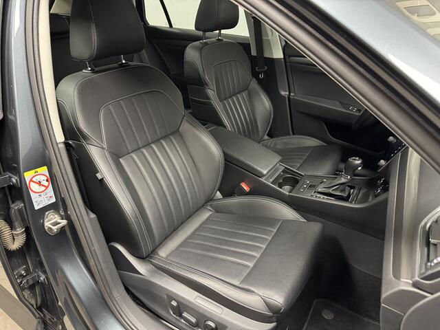 Skoda SUPERB Combi 1.4 TSI iV Business Edition Plus AdaptiveCruise/Stoelkoeling/Appconnect
