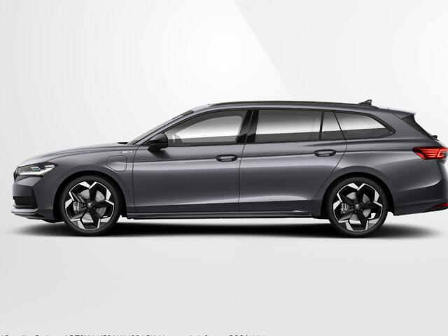 Skoda SUPERB combi Sportline Business 1.5 TSI PHEV 150 kW / 204 PK Combi | Metallic Lak | 19'' Velgen | Travel assist Plus | 2000,- inruilvoordeel