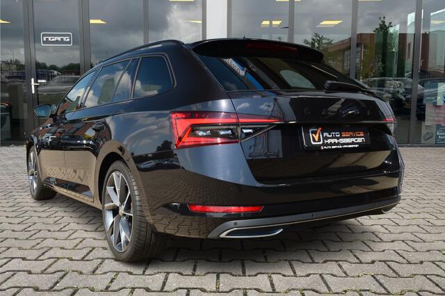 Skoda SUPERB Combi 1.4 TSI iV Sportline | Camera | Trekhaak | 19 Inch |