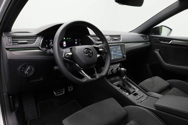 Skoda SUPERB 1.4 TSI 218 pk DSG iV PHEV Sportline Business Skoda Superb 1.4 TSI 218PK DSG iV PHEV Sportline Business | Pano | Matrix LED | Elektr. voorstoelen met geheugen | 360 camera | Navi | Keyless | ACC | 18 inch