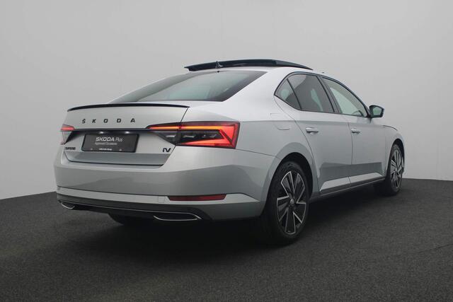 Skoda SUPERB 1.4 TSI 218 pk DSG iV PHEV Sportline Business Skoda Superb 1.4 TSI 218PK DSG iV PHEV Sportline Business | Pano | Matrix LED | Elektr. voorstoelen met geheugen | 360 camera | Navi | Keyless | ACC | 18 inch