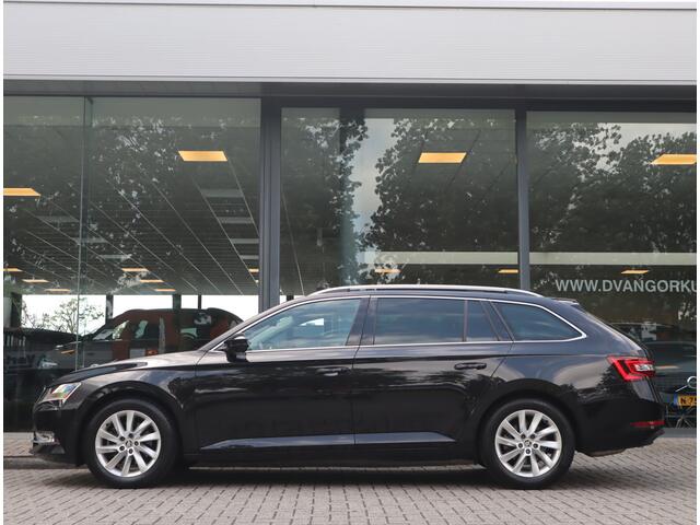 Skoda SUPERB Combi 1.5 TSI ACT Style Business / Panoramadak / 9.000 KM!