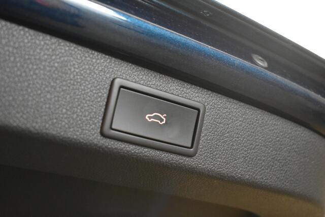 Skoda SUPERB Combi 1.4 TSI iV Style EL Trekhaak + Achterklep Canton Sound stoel/stuurverwarming Edition Plus