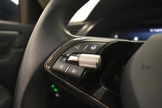 Skoda SUPERB Combi 1.4 TSI iV Style EL Trekhaak + Achterklep Canton Sound stoel/stuurverwarming Edition Plus