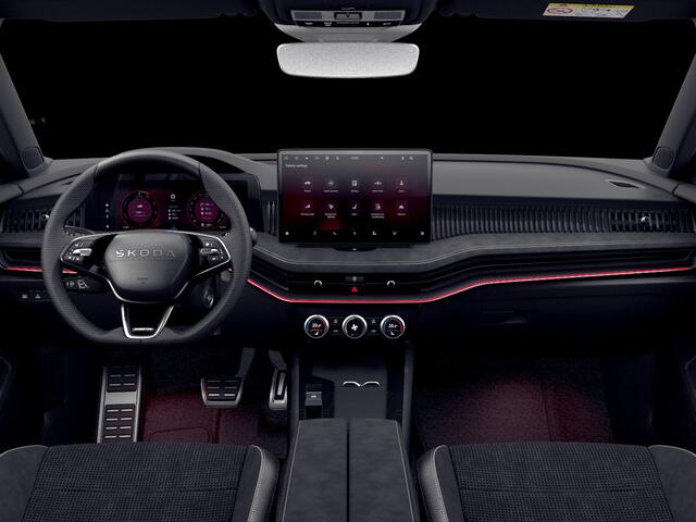 Skoda SUPERB combi Sportline Business 1.5 TSI PHEV 204 PK DSG Automaat | Panorama dak | 19" lichtmetalen velgen | Trekhaak |