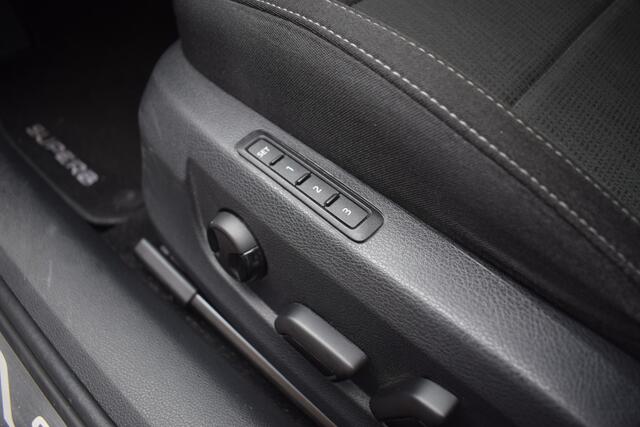 Skoda SUPERB Combi 1.5 TSI ACT Ambition Business | Panorama | AppleCarplay | Trekhaak