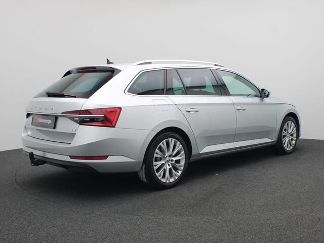 Skoda SUPERB Combi 1.4 TSI iV Business Edition Plus 218PK DSG Adaptieve Cruise Controle, Stoel-Stuurverwarming, Volleder, Keyless, Side Assist, Achteruitrijcamera, Trekhaak, 18" LM Velgen