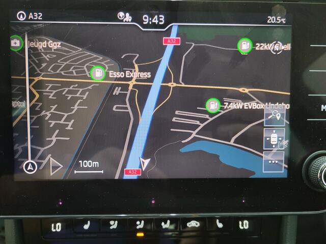 Skoda SUPERB Combi 1.5 TSI ACT Business Edition Plus | Verwacht | Trekhaak | Elektrische stoelen | Navi | Camera |