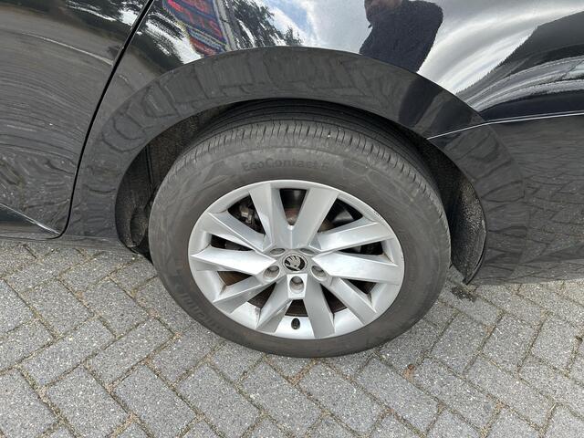 Skoda SUPERB Combi 1.5 TSI ACT Business Edition