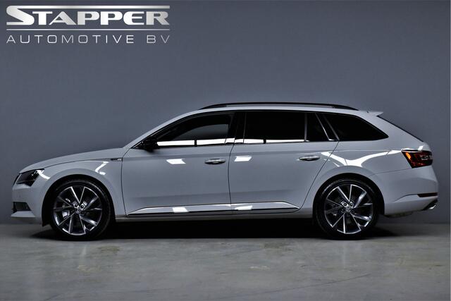 Skoda SUPERB 336pk 4x4 Automaat ABT CarPlay/Canton/Schaalstoelen/Alcantara/Leer/Keyless/Memory/Led/Lmv19''