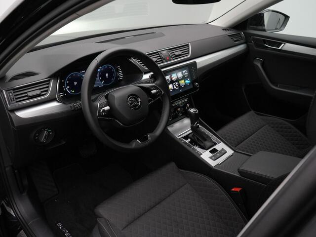 Skoda SUPERB Combi 1.5 TSI 150 pk DSG Business Edition Plus | Navigatie | Stoelverwarming | Parkeersensoren | Cruise Control