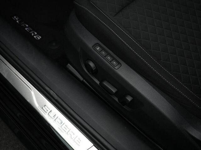 Skoda SUPERB Combi 1.5 TSI 150 pk DSG Business Edition Plus | Navigatie | Stoelverwarming | Parkeersensoren | Cruise Control