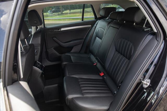 Skoda SUPERB Combi 1.5 TSI ACT Sportline Business , Adap. cruise, Carplay, Canton audio,