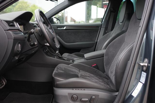 Skoda SUPERB Combi 1.4 TSI iV Sportline 218 PK BNS PHEV, Trekhaak, Memory, Canton Sound, Carplay, Camera