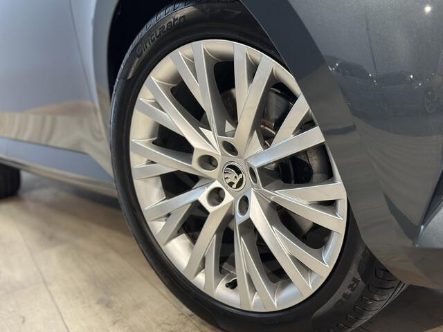 Skoda SUPERB Combi 1.5 TSI ACT Business Edition Virtual | LED | Panorama | Trekhaak | Adaptive Cruise | Canton | Camera | Memory | Apple Carplay Android Auto | Isofix | NAP |