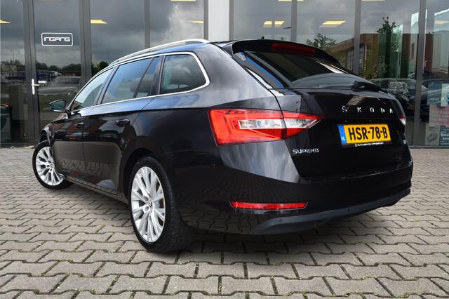 Skoda SUPERB Combi 1.4 TSI iV Business Edition Plus | ACC | Trekhaak | Canton |