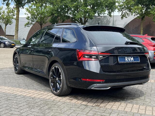 Skoda SUPERB Combi 1.4 TSI iV Sportline Business PHEV | PLUG-IN HYBRIDE | ADD CRUISE | STOEL/ STUURVERWARMING | ELEK. TREKHAAK | 360 CAMERA| ACHTERBANK VERWARMD| TREKHAAK | BOM VOL OPTIES | RIJKLAAR GELEVERD MET 12 MND BOVAG GARANTIE |