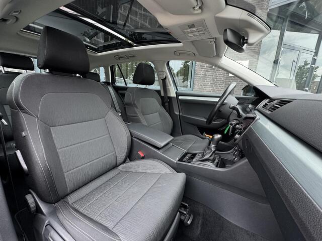 Skoda SUPERB Combi 1.4 TSI ACT Ambition Business PANO | TREKHAAK | XENON | STOELVERWARMING