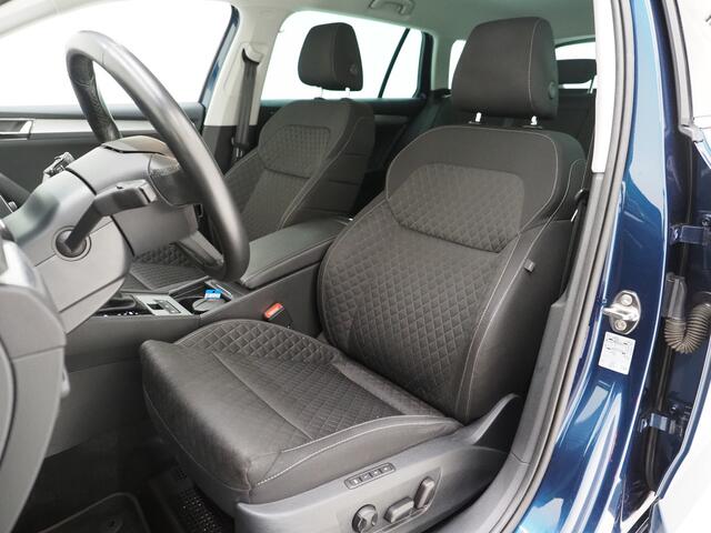 Skoda SUPERB Combi 1.4 TSI iV 218PK | Virtual | Sound System | Keyless | Camera | Memory | DAB | Carplay