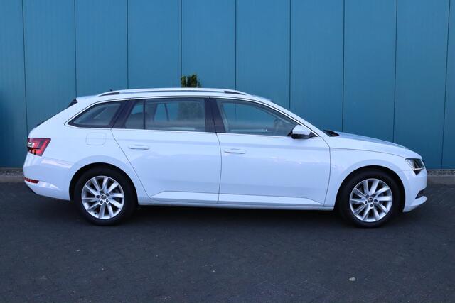 Skoda SUPERB Combi 1.5 TSI ACT DSG AUT. Ambition Business PANO|MEMORY|CARPLAY|STOELVERW|NAV|CRUISE|ECC|LMV|PDC
