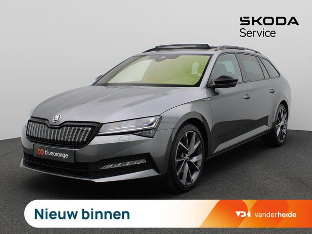 Skoda SUPERB Combi 1.4 TSI iV Sportline Business 218PK DSG Pano-Schuifdak, Adaptieve Cruise Controle, 360gr. Camera, Verwarmbare voorstoelen en achterbank, Memorystoel, Virtual Pedal, Keyless, Side Assist, Trekhaak, 19" LM Velgen