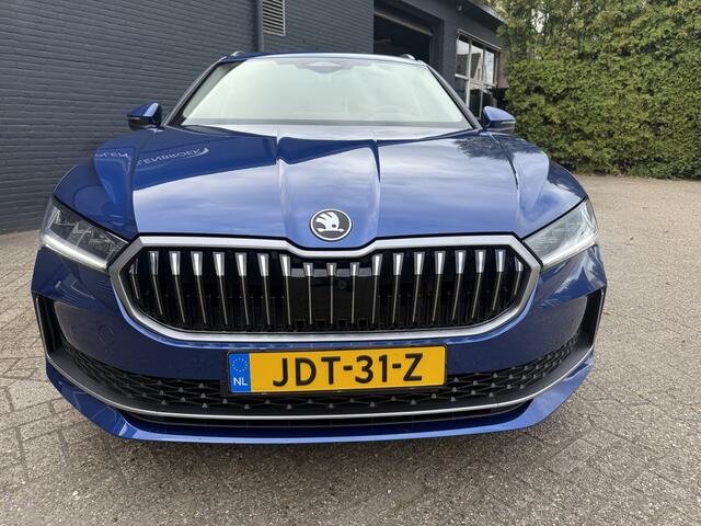 Skoda SUPERB Combi 1.5 TSI MHEV Business Edition 2024 km 27.147 1e eigen Vol optie !!