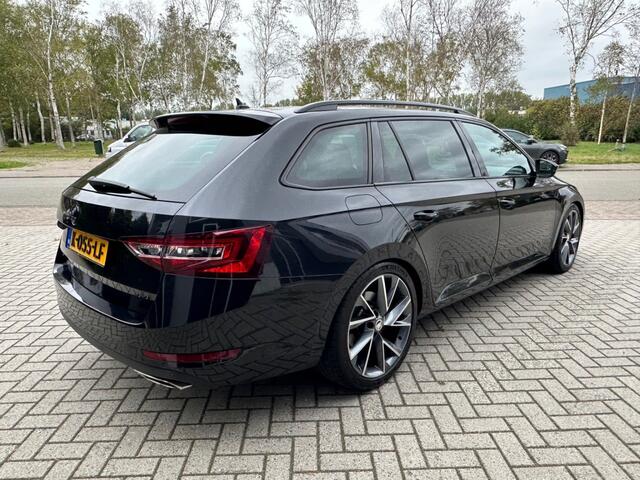 Skoda SUPERB 2.0 TSI 4x4 DSG 280pk, Perfect onderhouden, 368 pk, zeer complee