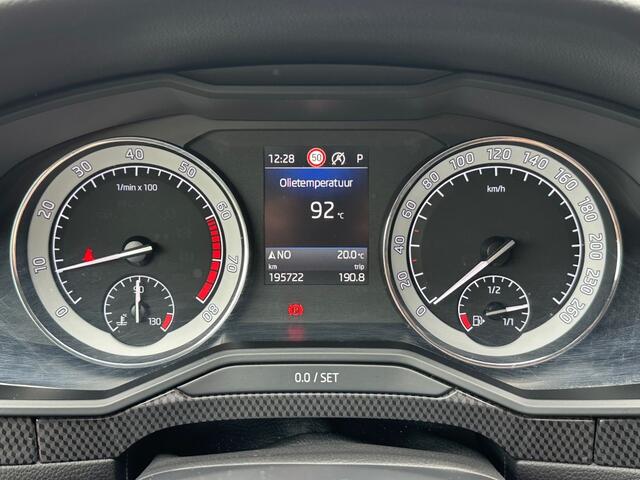 Skoda SUPERB 2.0 TSI 4x4 DSG 280pk, Perfect onderhouden, 368 pk, zeer complee