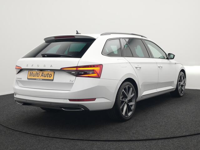 Skoda SUPERB Combi 1.4 TSI iV Sportline Business Plug In Hybrid 218pk Dealer O.H PHEV | Adaptive Cruise | Alcantara Sportstoelen Memory & Verwarmd | Apple Carplay | Sfeerverlichting | Keyless | Blis | Camera | Virtual | Navigatie | DAB |