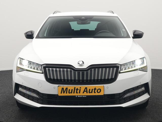 Skoda SUPERB Combi 1.4 TSI iV Sportline Business Plug In Hybrid 218pk Dealer O.H PHEV | Adaptive Cruise | Alcantara Sportstoelen Memory & Verwarmd | Apple Carplay | Sfeerverlichting | Keyless | Blis | Camera | Virtual | Navigatie | DAB |