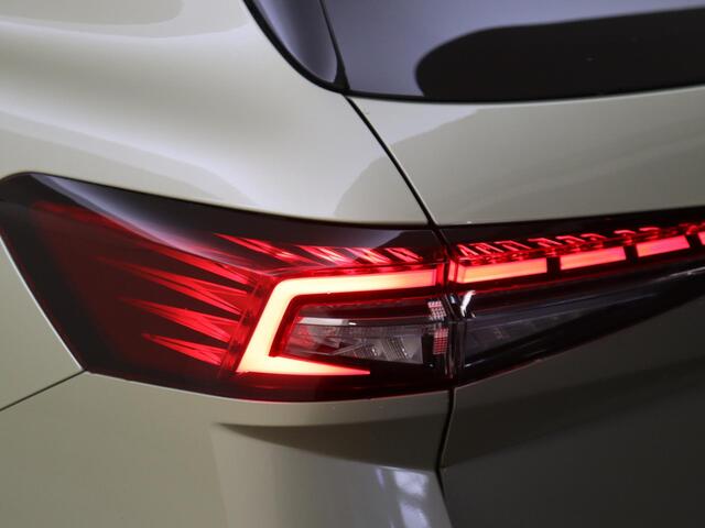 Skoda SUPERB Combi 1.5 TSI MHEV Business Edition Lederen bekleding | Massagestoelen | verwarmde voorruit | Panorama schuif kantel dak | Stoel en stuurverwarming | Privacy glass