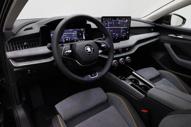 Skoda SUPERB First Edition 1.5 TSI m-HEV 110 kW / 150 PK Hatchb ack 7 versn. DSG | ¤ 7000,00 korting! | Trekhaak | Camera | Keyless