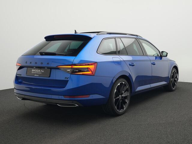 Skoda SUPERB Combi 1.4 TSI iV 218 pk DSG Sportline Business | Panoramadak | Trekhaak | Dynamic Chassis Control | Standkachel | Rondomzicht camera | Side Assist | 19 inch